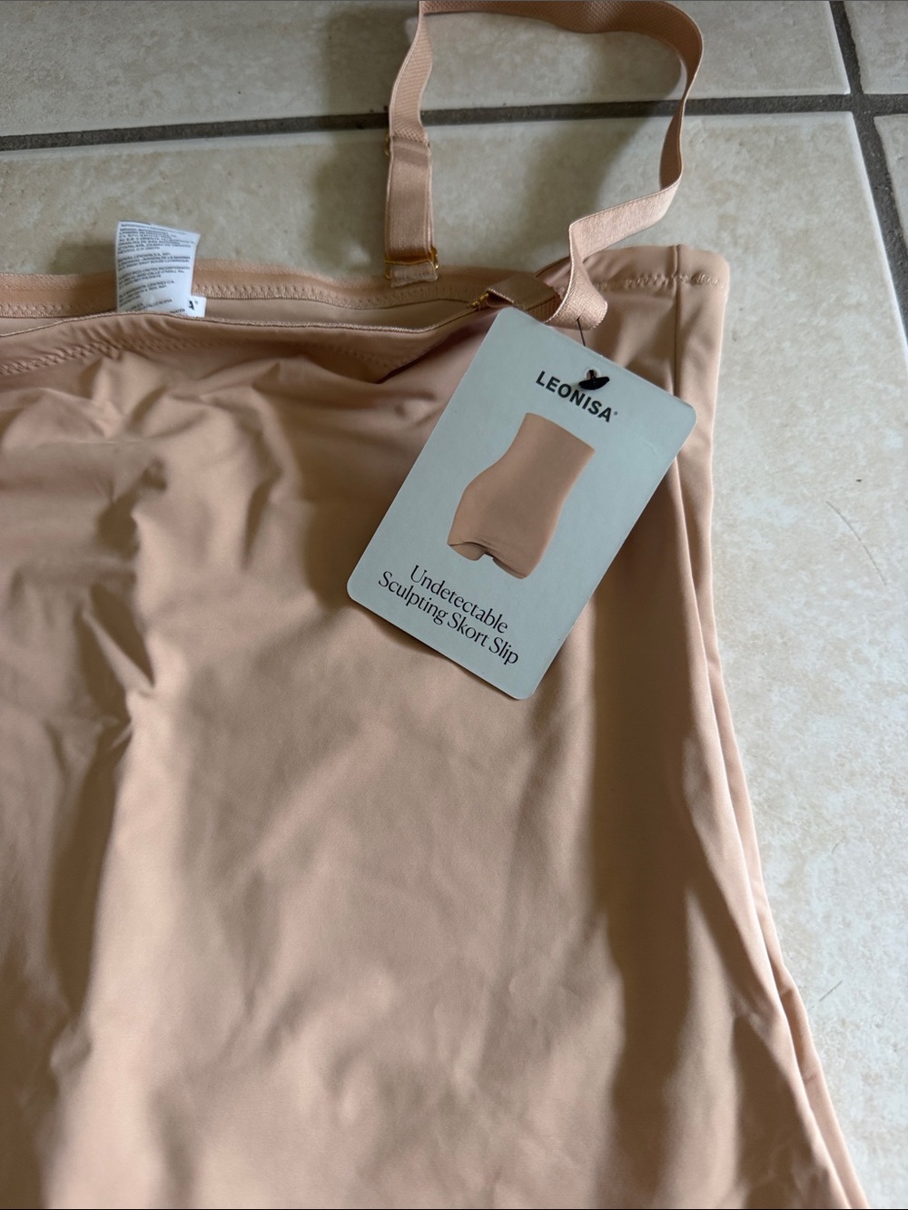 LEONISA Sculpting Seamless Bodysuit - Nude - Picture 2 of 4